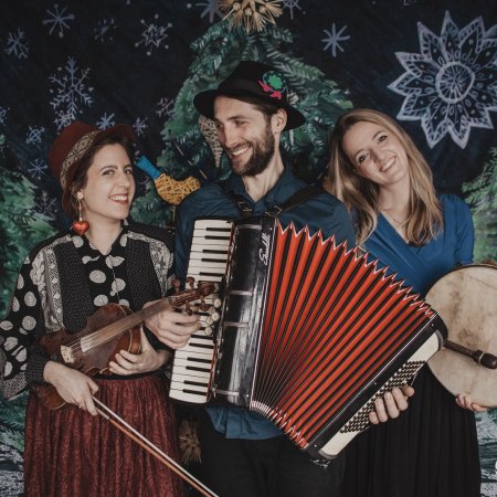 &quot;Choinka i jej wigilijne kreacje” - koncert dla najmłodszych. Teatr Mozaika - dla dzieci