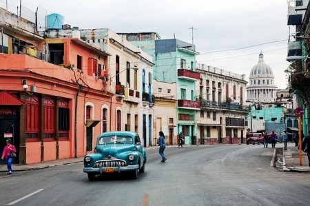 Klub Podróżnika: Kuba - kraina muzyki,cygar i rumu - inne