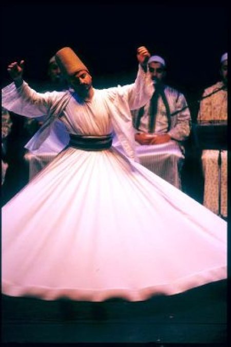 Ethno Jazz Festival Prezentuje: Wirujący Derwisze - Noureddine Khourchid &amp; The Whirling Dervishes Of Damas - koncert