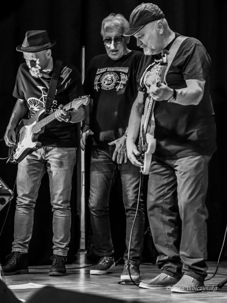 old BREAKOUT - koncert