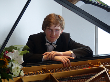 ARCYDZIEŁA NA FORTEPIAN: Piotr Pawlak - koncert