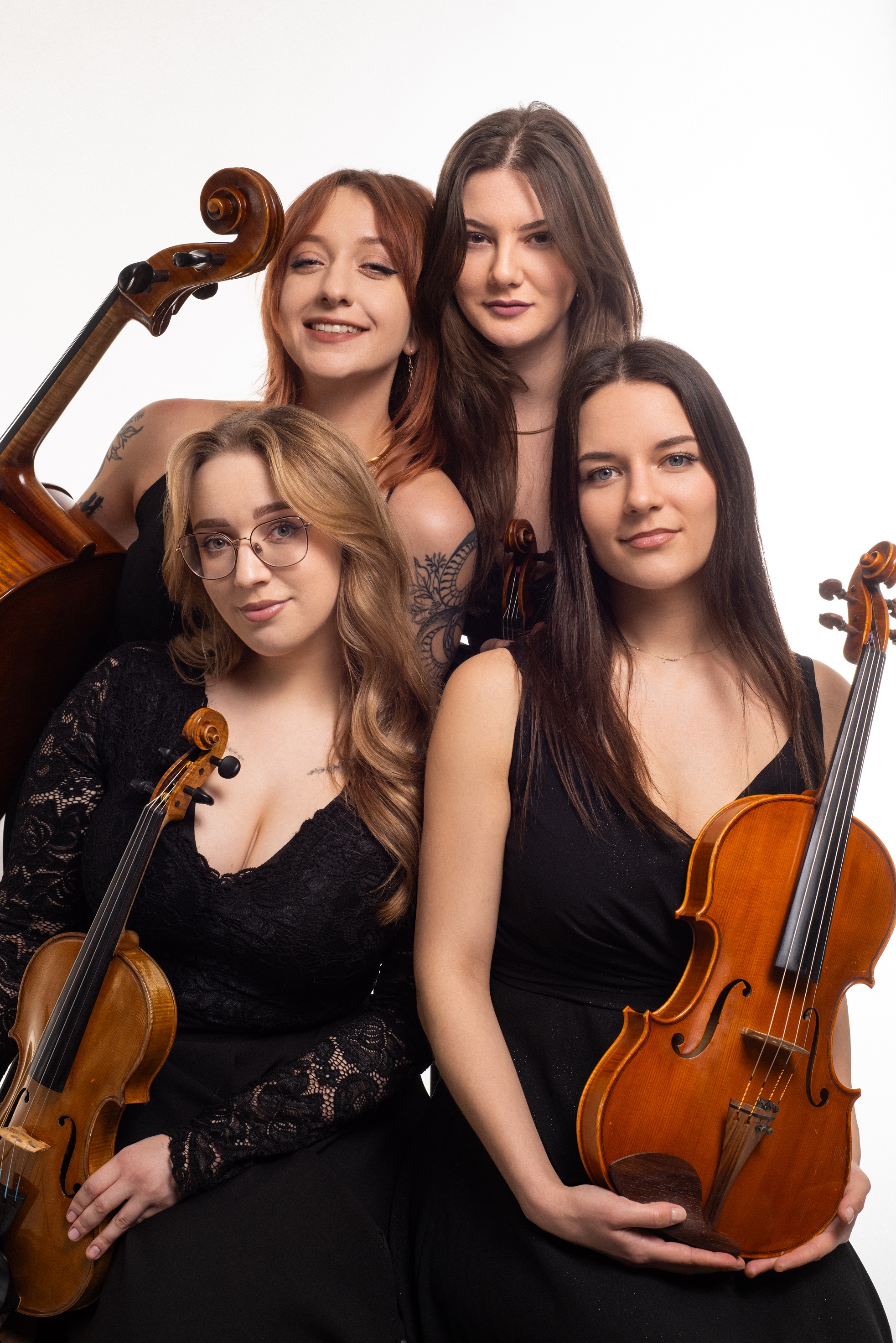 „Cienie Dźwięku” – Koncert Muzyki Filmowej przy Świecach w Zamkowych Podziemiach Wrocław