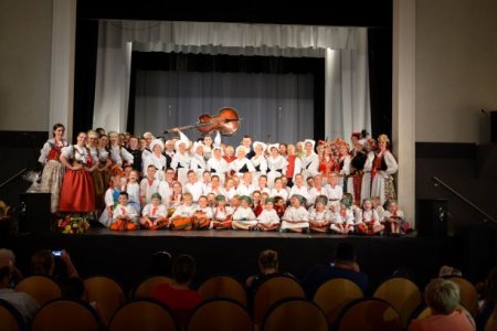 Koncert jubileuszowy pt. „ Dzisio bydzie fyjderbal” w wykonaniu ZPiT STRZECHA im. Joli Rymszy - koncert