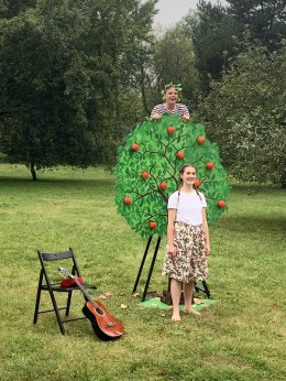 "Bajka o drzewie" w wykonaniu Teatru Baza - dla dzieci