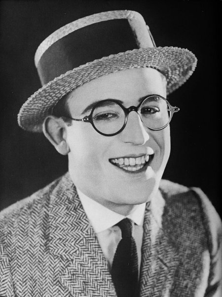 HAROLD LLOYD Jeszcze wyżej - film