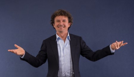 Jacek Wójcicki z zespołem - dla Każdej z Was. Koncert z okazji dnia kobiet - koncert