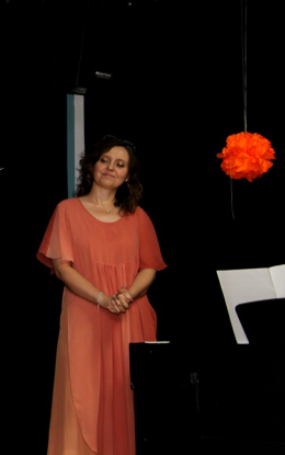 Koncert dla seniorów: „Tylko u nas kwitną kwiaty szczęścia”