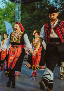 Trifon Zarezan | Dzień Winiarza i potańcówka z muzyką bułgarską