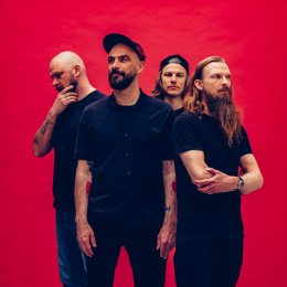 KIM NOWAK | GOMUNICE