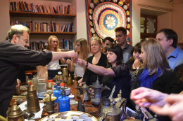 Warsztat parzenia kawy po izraelsku z Januszem Makuchem