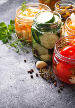 Sztuka kiszenia | warsztaty z Aleksandrem Baronem | Wokół stołu