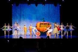 Kopciuszek w wykonaniu Les Ballets de Pologne