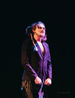 „MAŁY DWOREK”  - spektakl teatralny.