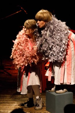 Mała Scena Sezamu: „Uśnijże, mi uśnij” - Koncert staropolskich kołysanek.Teatr Atofri