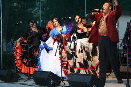 Gypsy Carnaval - Muzyka i Taniec Romów: Hitano i goście
