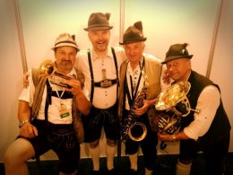 Biesiada Śląska: Przidź na ławka pod familok