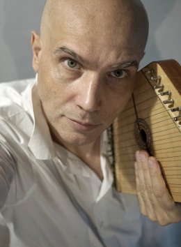 SEBASTIAN MADEJSKI „Pośpiewy fragmentaryczne”