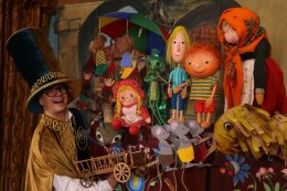 Przedstawienie dla dzieci "Z malowanej skrzyni"