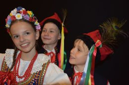 Wiosna z Modrakami - koncert Dziecięcego Zespołu Pieśni i Tańca Modraki