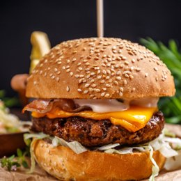 JUNIOR FAST FOOD STORY, czyli zdrowy fast food wg. Patryka Piskorza