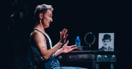 Być jak Charlie Chaplin - monodram muzyczny