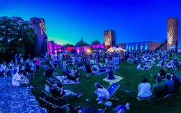 Noc spadających gwiazd na zamku w Czersku