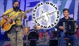 Zespół Dnia Następnego - tradycyjne szanty w ciemnośc