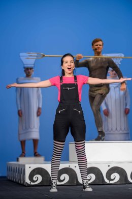 „Mity greckie. Wyprawa po ambrozję” – spektakl