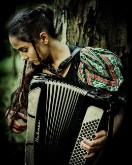 Karolina Cicha – Multiinstrumentalna uczta