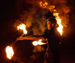 MAŁOPOLSKA NOC NAUKOWCÓW: POKAZ FIRE SHOW