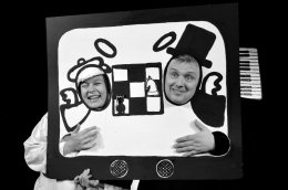 Wkręć się w teatr – „Czarne i Białe”