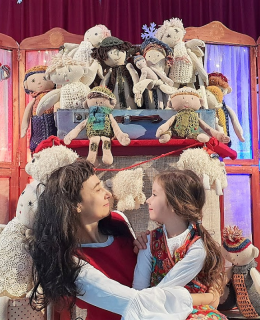 Teatr Małe Mi - Szydełkowa Szopka Babci Klary