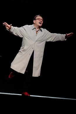 Życie Jadzi według mnie - spektakl komediowy Sławomira Hollanda