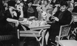 "Historia kawiarni i cukierni warszawskich" prelekcja i prezentacja multimedialna