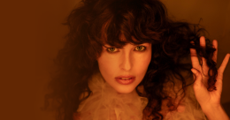 Ramona Rey śpiewa piosenki o MIŁOŚCI