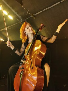 Recital Natalii Kowalskiej " Z wiolonczelą przez muzykę filmową"