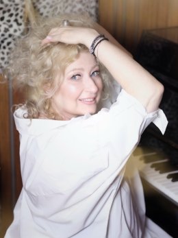 Beata Molak & Michał Iwanek - Wolni