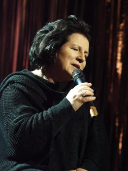 Recital Elżbiety Wojnowskiej " Zaproście mnie do stołu"