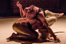 Wybieg / Karoliny Kroczak / Teatr tańca zawirowania 28.05.18