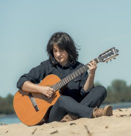 Beata Strzecha z przyjaciółmi. Premiera płyty „Perkalowa spódnica”