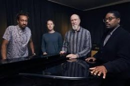John Scofield  COMBO 66 - koncert w ramach PalmJazz