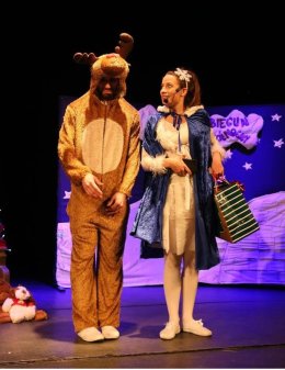 Świąteczny spektakl  „MIKOŁAJKI - ZAPOMINAJKI”