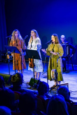 Scena Piosenki Autorskiej: Karolina Patla, wystąpi zespół: UKOJA