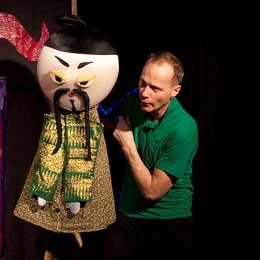 Teatr Kuffer "O słowiku i cesarzu Pik Piku"