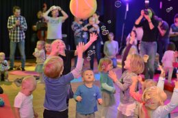 MALKUCHY W KRAINIE DŹWIĘKU - DOOKOŁAŚWIATA