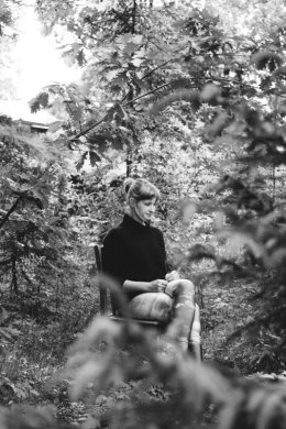 Nathalie and the Loners: “Protest”