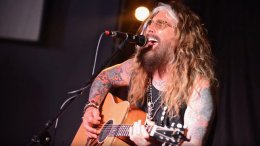 John Corabi