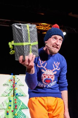 Wkręć się w teatr – „Takich Świąt jeszcze nie było”
