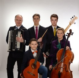 Dzień babci i dziadka – Melodie w bukiecie życzeń – Muzykująca rodzina Bojarczuk