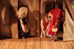 Wkręć się w teatr – „Czerwony Kapturek” Teatru NEMNO
